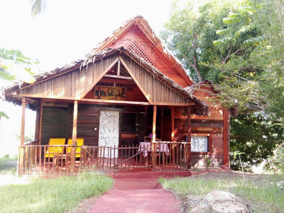 Les Chalets De Melinda Nosy-Be Bagian luar foto