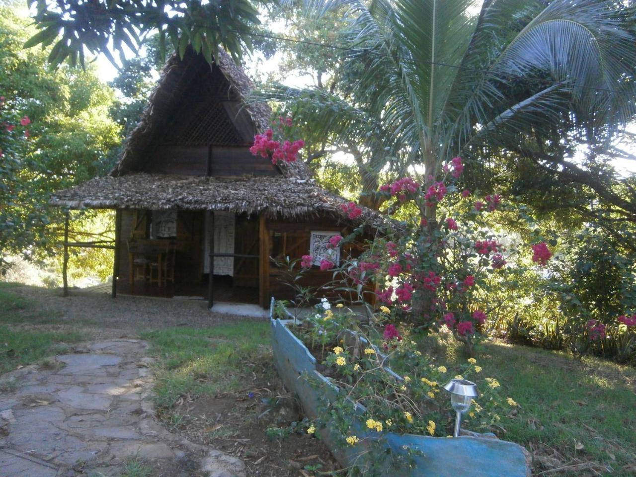 Les Chalets De Melinda Nosy-Be Bagian luar foto