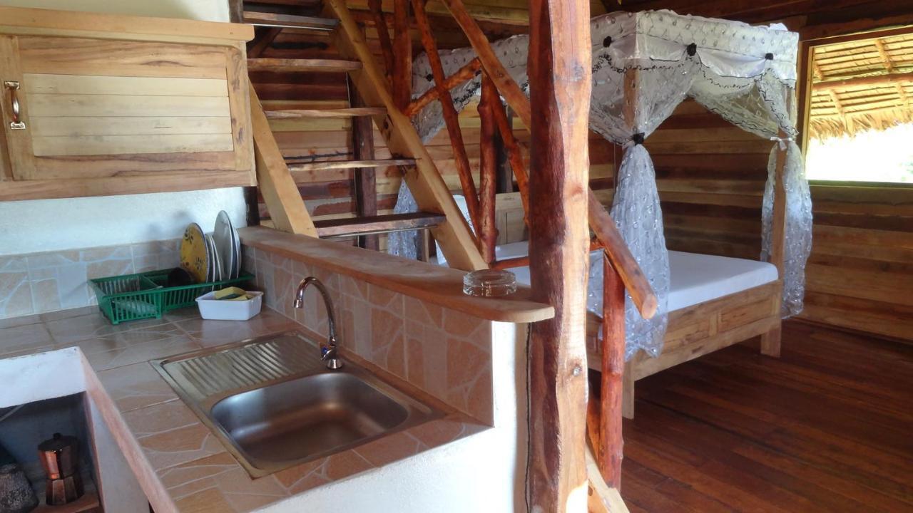 Les Chalets De Melinda Nosy-Be Bagian luar foto